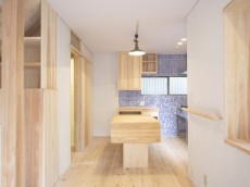 狭小地の長屋リフォーム