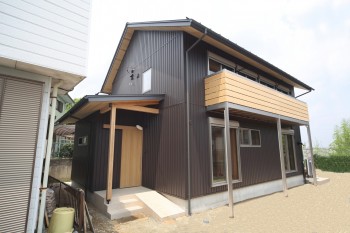 未来に種を蒔く家