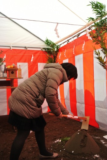 地鎮祭 鍬入れ 地鎮祭 鍬入れ