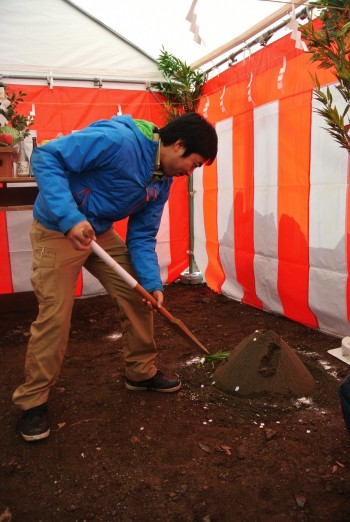 地鎮祭 鍬入れ 地鎮祭 鍬入れ