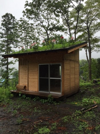 板倉作りの小屋 板倉作りの小屋