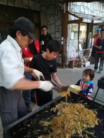 ツアー飯