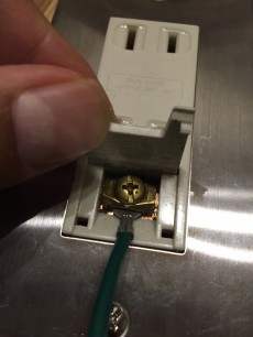 アースの取り方 アースの取り方