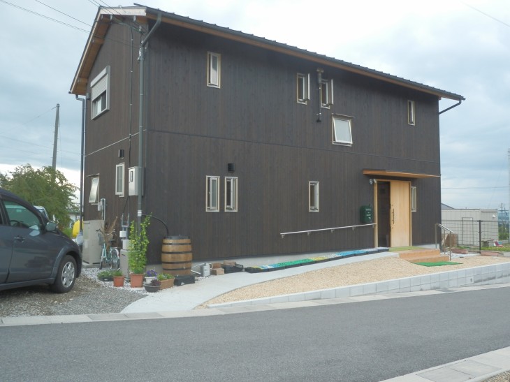 焼杉の外壁 焼杉の外壁