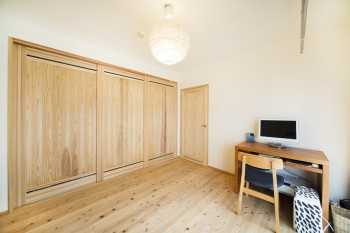 杉の収納建具