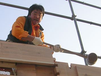 手刻みの構造材 手刻みの構造材
